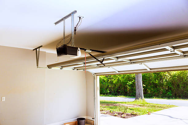 Top rated local Garage Door Panel Replacement specialists in Grand Ledge, MI